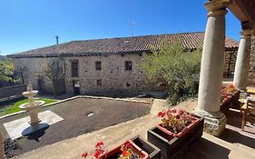 Hotel y Casa Rural El Retiro del Oso